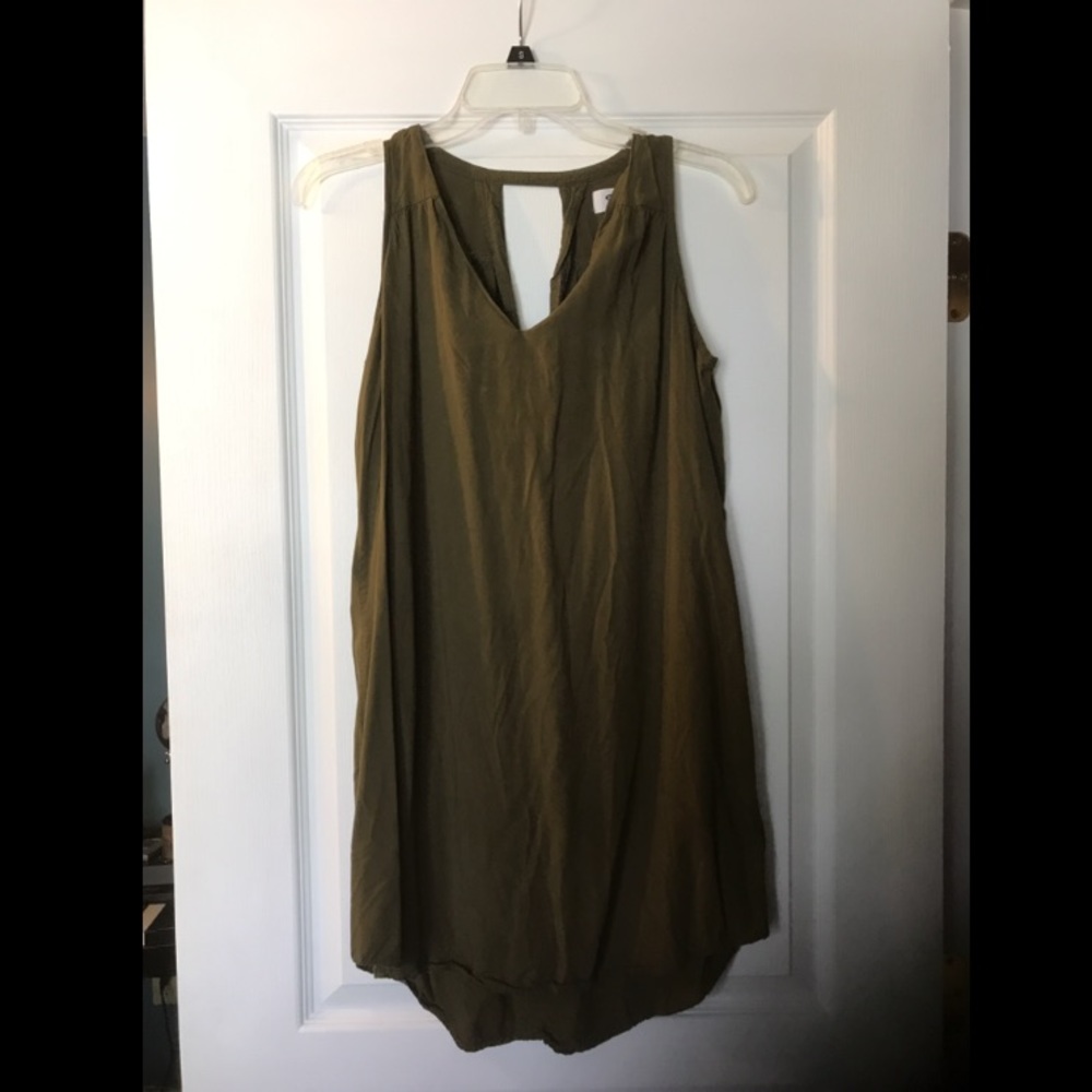 Old navy olive green dress